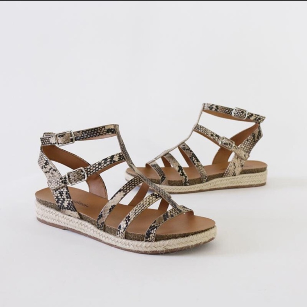 Gladiator sandal